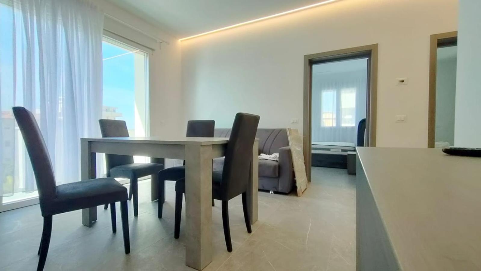 Villa Borghesi Suites Fronte Mare Rimini Exterior photo